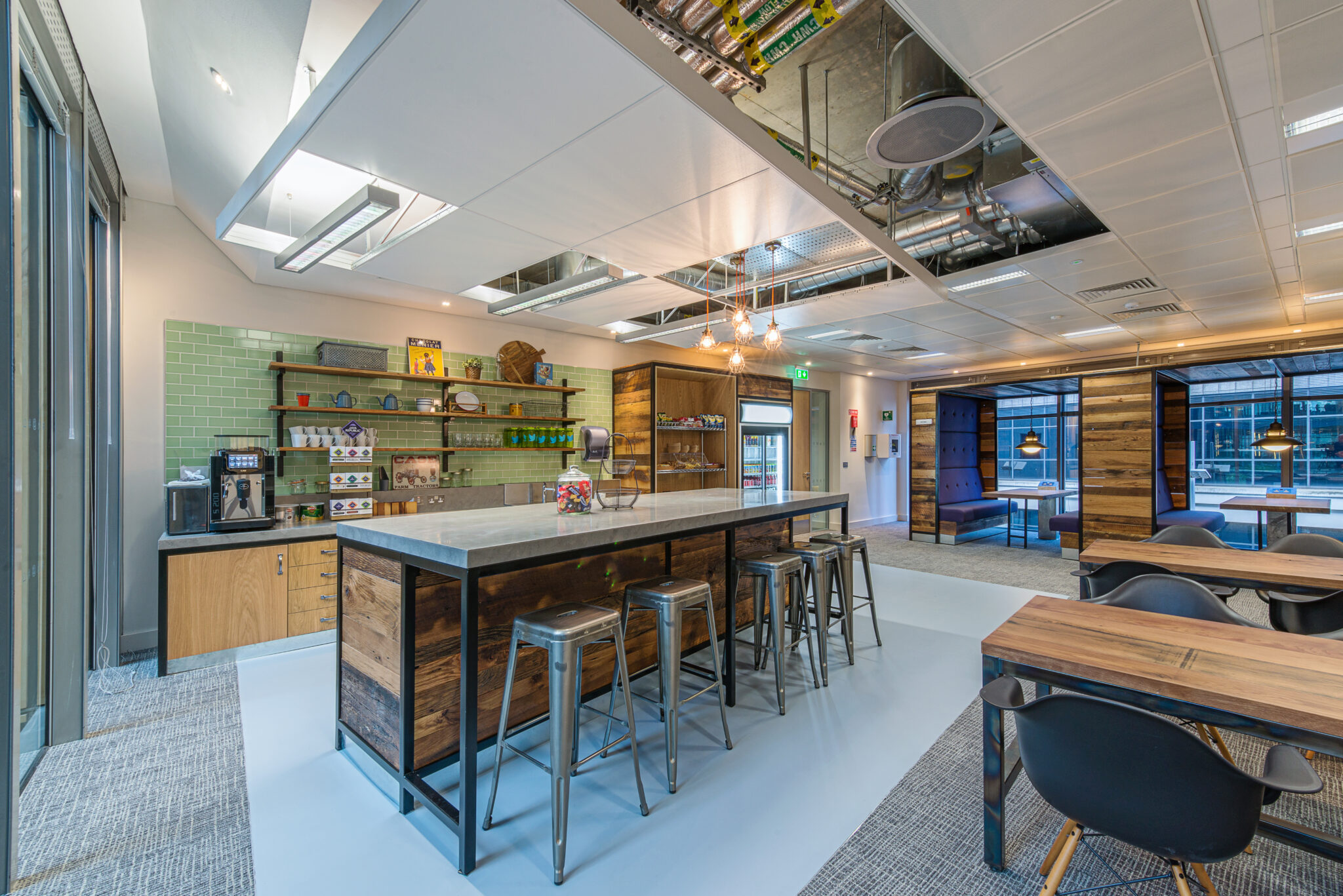 Furniture restore and recycling New Office Group